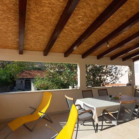 Apartman Marel Žrnovnica Exterior foto