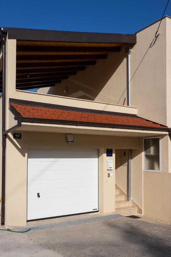 Apartman Marel Žrnovnica Exterior foto